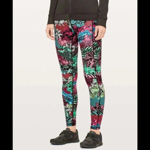 Lululemon Speed Up Tights Red Zen Garden Luxtreme 28' Size 4